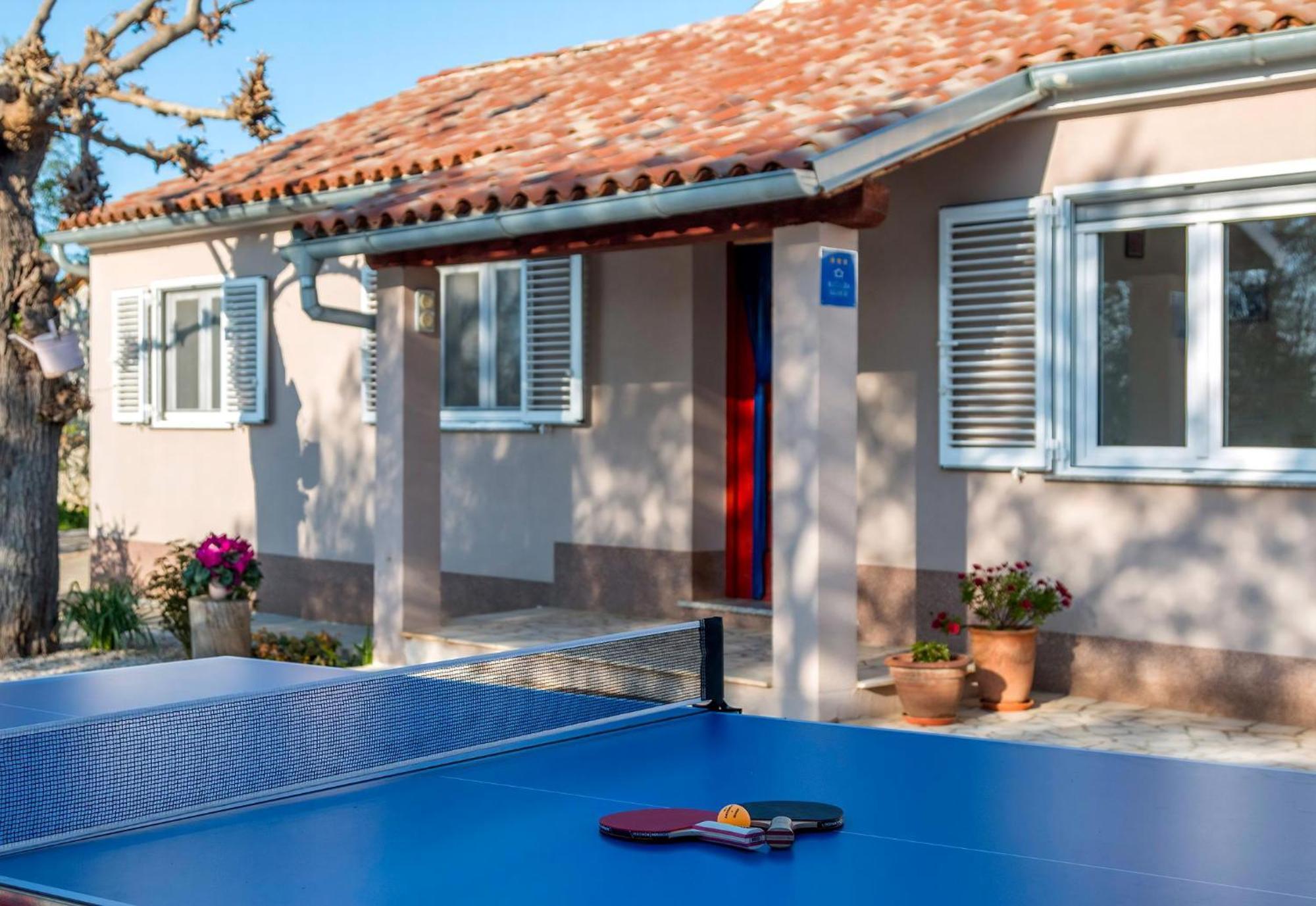 Ferienhaus Aqua Mit Pool Jadreški Buitenkant foto